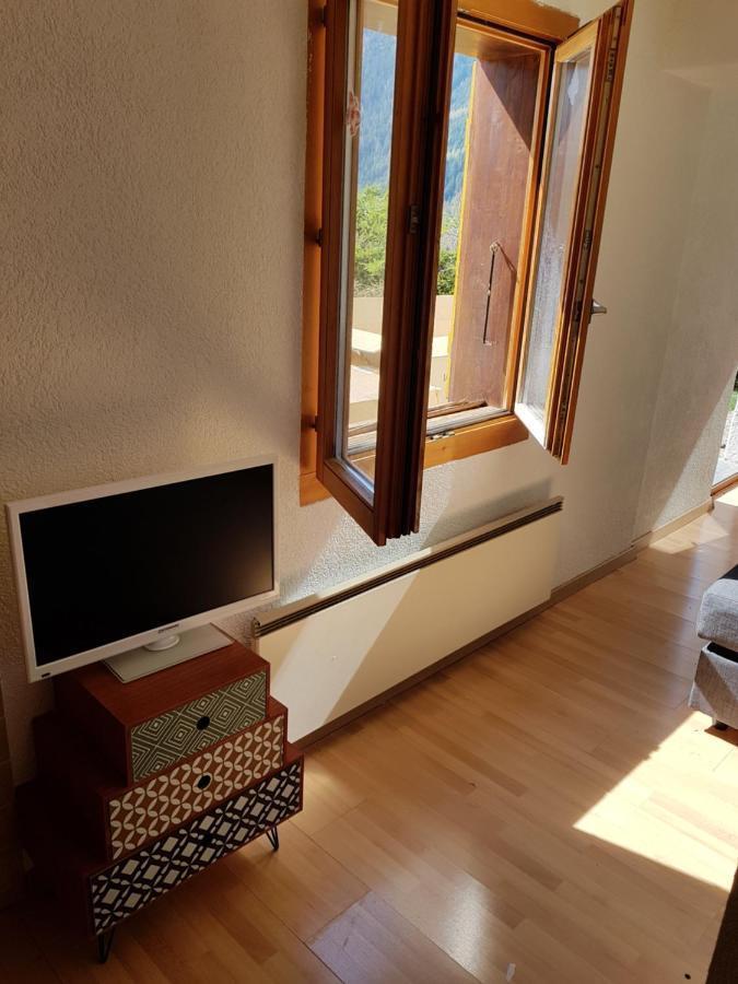 فيلا اوفرونازفي Chalet Le Muguet المظهر الخارجي الصورة