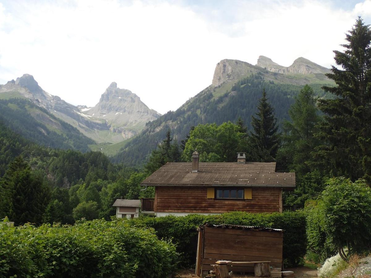 فيلا اوفرونازفي Chalet Le Muguet المظهر الخارجي الصورة
