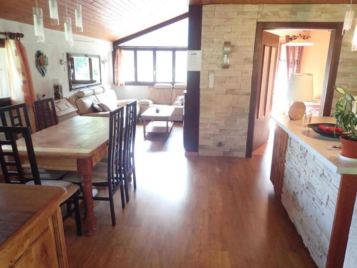 فيلا اوفرونازفي Chalet Le Muguet المظهر الخارجي الصورة