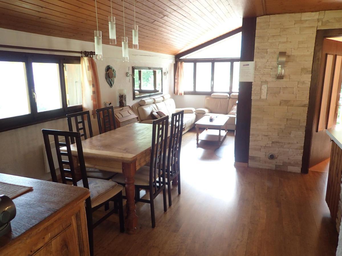 فيلا اوفرونازفي Chalet Le Muguet المظهر الخارجي الصورة